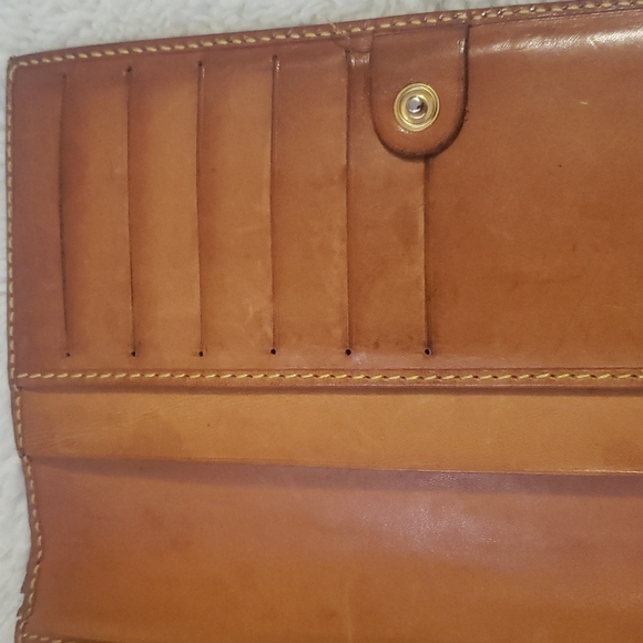 ❣️Alviero Martini Wallet❣️ - Picture 15 of 16